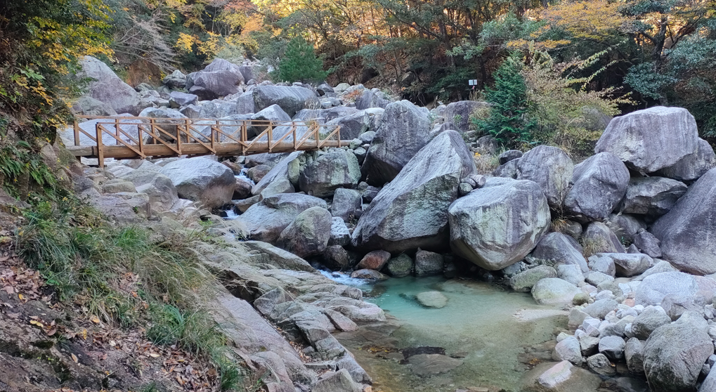 御在所岳ロープウェイから御在所岳へ⑯